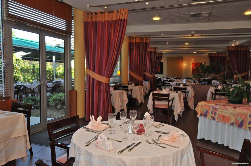 Best Western Hotel Sourceo Saint-Paul-lès-Dax Restaurace fotografie